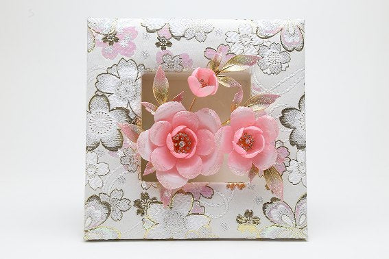 INORIKA Frame – Artisanal Handmade Frame with Artificial Flowers (Small: 25x25cm / 9.84x9.84 inches) – Made in Japan - Kurumira Shop