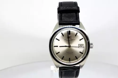 Rare Vintage IWC Watch Yacht Club 1811 Overhauled Automatic Used in Japan - The Japan Pride