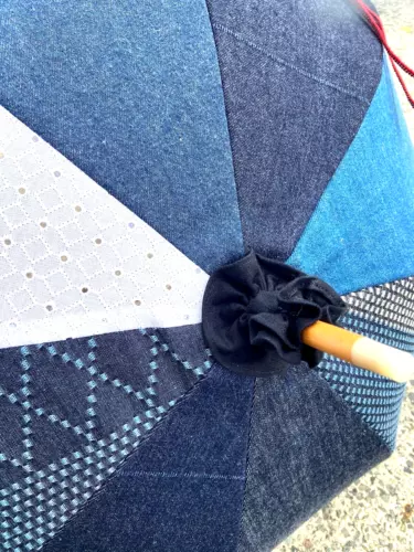 Denim parasol sunshade w/geraldine buttons Handmade by craftsmen from Japan - The Japan Pride