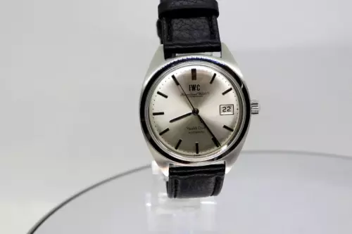 Rare Vintage IWC Watch Yacht Club 1811 Overhauled Automatic Used in Japan - The Japan Pride